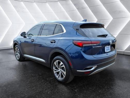 Sapphire Metallic 2022 Buick Envision Essence