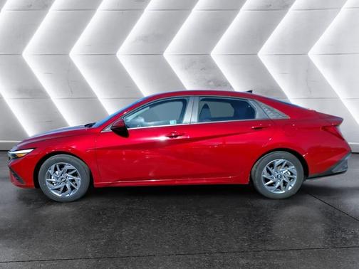 2025 Hyundai ELANTRA HEV Blue