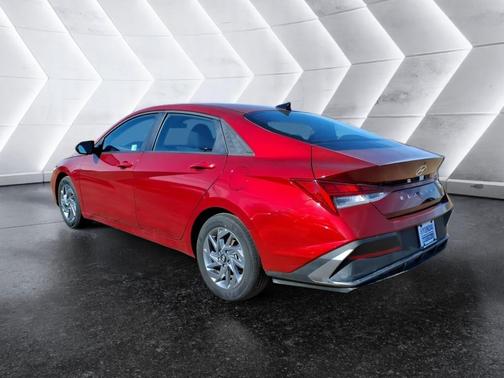 2025 Hyundai ELANTRA HEV Blue