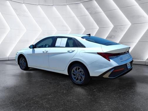 White 2025 Hyundai ELANTRA HEV Blue