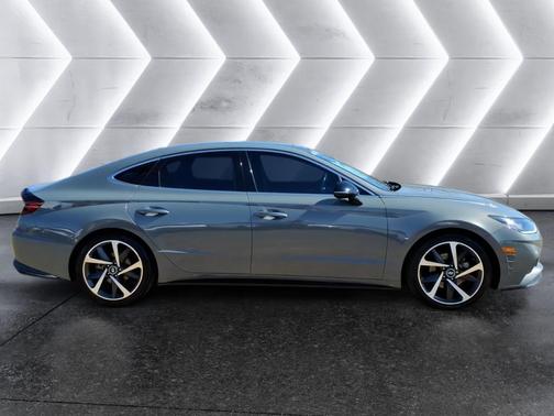 2023 Hyundai SONATA SEL Plus