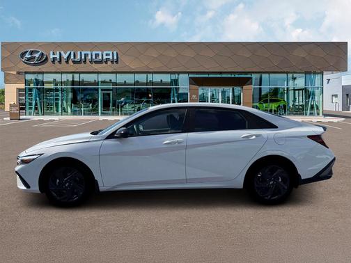 White 2026 Hyundai ELANTRA SEL Sport