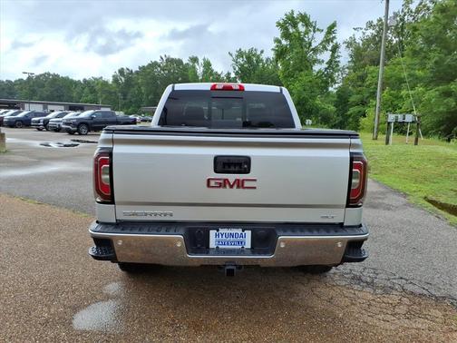 Quicksilver Metallic 2018 GMC Sierra 1500 SLT
