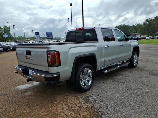 Quicksilver Metallic 2018 GMC Sierra 1500 SLT