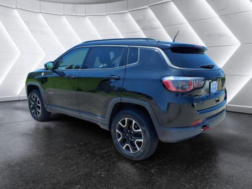 Diamond Black 2019 Jeep Compass Trailhawk