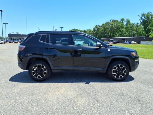 Diamond Black 2019 Jeep Compass Trailhawk