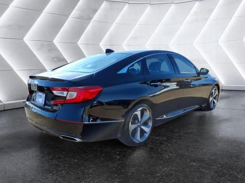 2020 Honda Accord Touring 2.0T