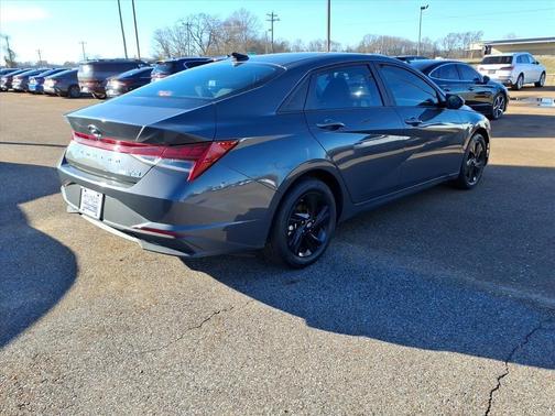 2023 Hyundai ELANTRA HEV Blue