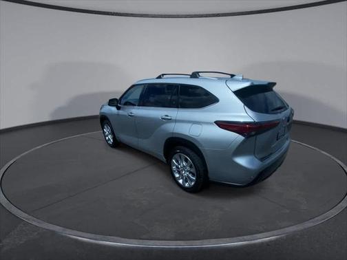 2023 Toyota Highlander Hybrid Limited