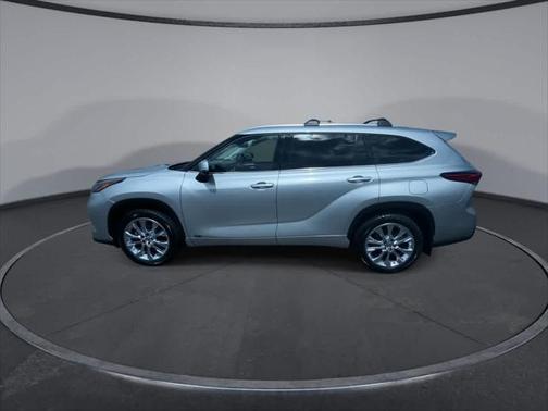 2023 Toyota Highlander Hybrid Limited