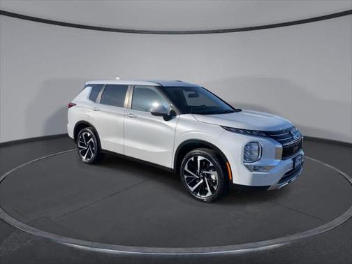 2023 Mitsubishi Outlander SE 2.5 S-AWC