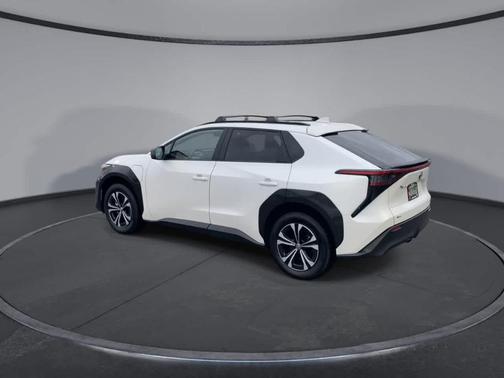 2025 Toyota bZ4X XLE