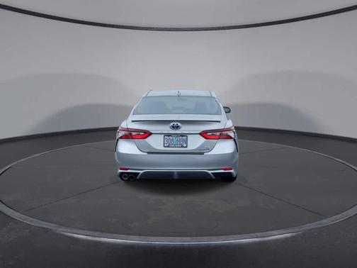 2024 Toyota Camry Hybrid SE