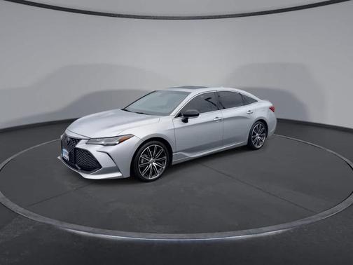 2022 Toyota Avalon Touring
