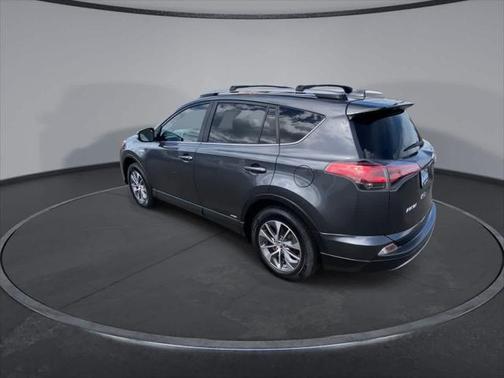 2018 Toyota RAV4 Hybrid XLE