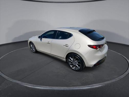 2023 Mazda Mazda3 FWD w/Preferred Package