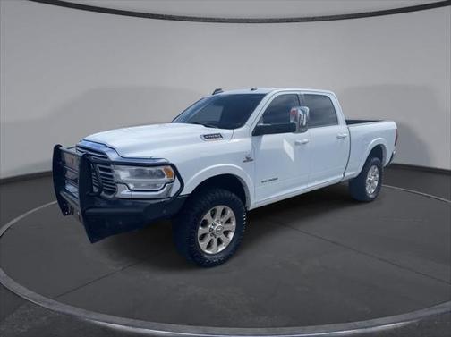 2020 RAM 2500 Laramie Crew Cab 4X4 6'4' Box
