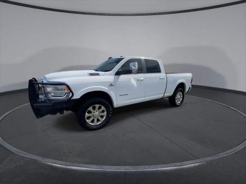 2020 RAM 2500 Laramie Crew Cab 4X4 6'4' Box