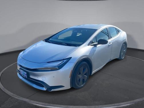 2024 Toyota Prius Prime SE
