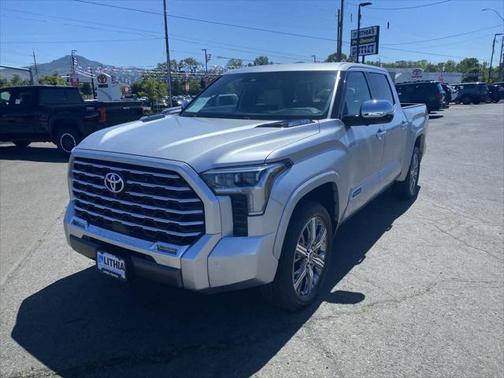 2023 Toyota Tundra Hybrid Capstone