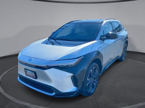 2023 Toyota bZ4X Limited