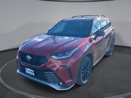 2026 Toyota Highlander XSE