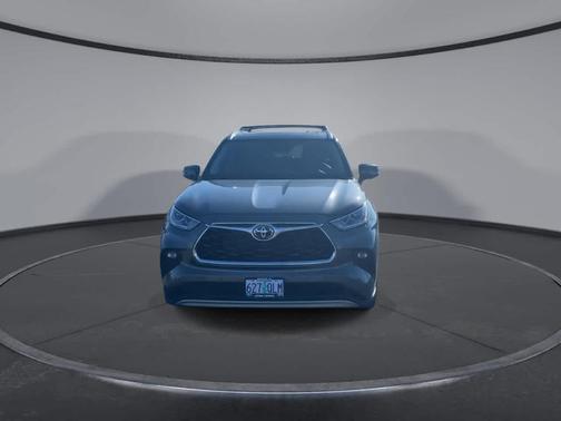 2023 Toyota Highlander Platinum