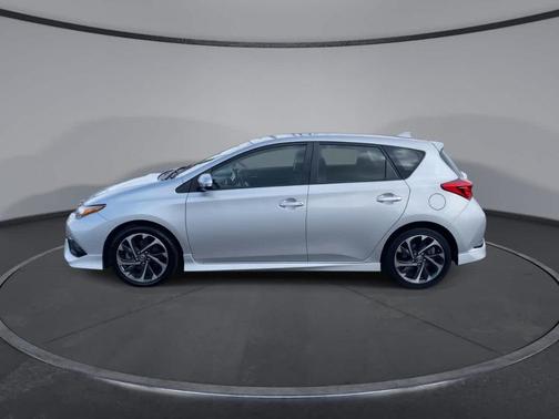 2018 Toyota Corolla iM Base