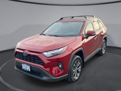 2024 Toyota RAV4 Hybrid XLE Premium