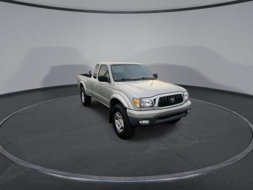 2004 Toyota Tacoma Xtracab