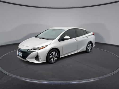 2019 Toyota Prius Prime Plus