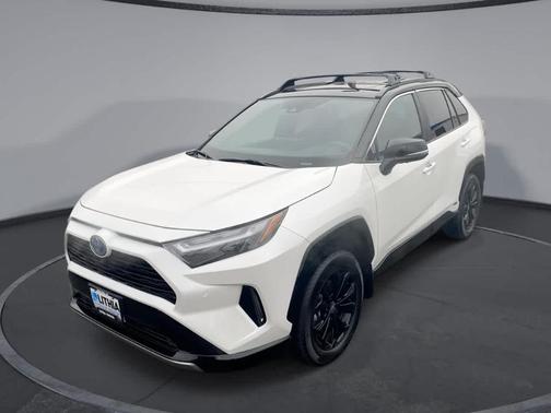 2024 Toyota RAV4 Hybrid XSE