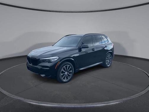 2022 BMW X5 M50i