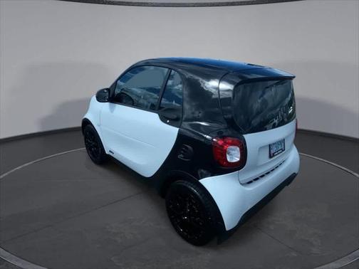 2018 smart ForTwo Electric Drive prime