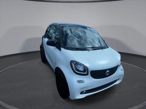 2018 smart ForTwo Electric Drive prime