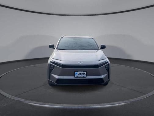 Metal 2026 Toyota bZ XLE