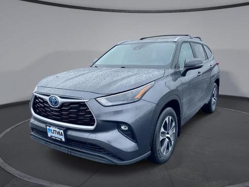 2023 Toyota Highlander Hybrid XLE