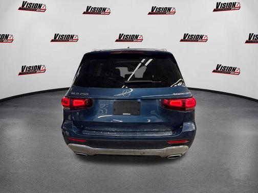 2022 Mercedes-Benz GLB 250 4MATIC