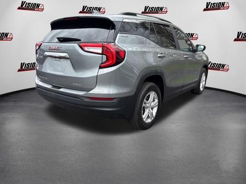 Sterling Metallic 2023 GMC Terrain SLE
