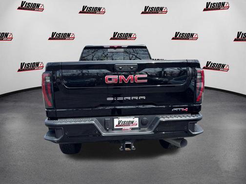 Onyx Black 2025 GMC Sierra 2500 AT4
