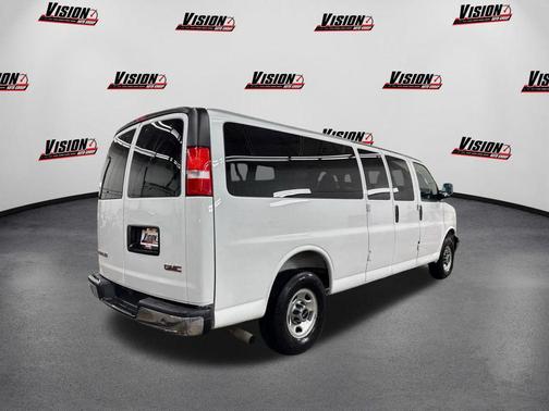 2025 GMC Savana 3500 RWD 3500 Extended Wheelbase LT