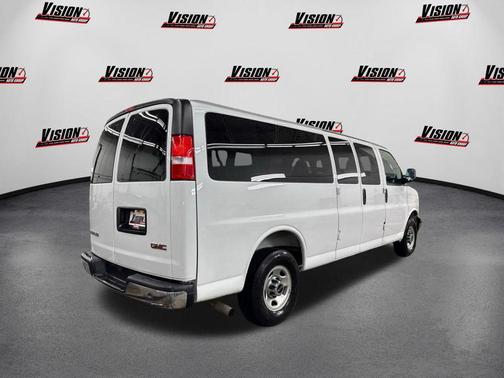 2025 GMC Savana 3500 RWD 3500 Extended Wheelbase LT