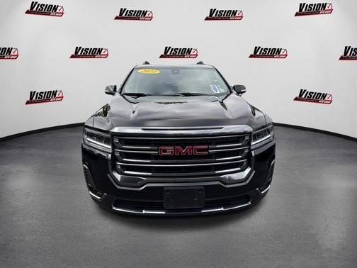 2023 GMC Acadia AWD AT4