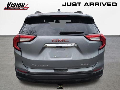 Sterling Metallic 2023 GMC Terrain SLE