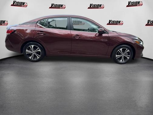 Rosewood Metallic 2022 Nissan Sentra SV