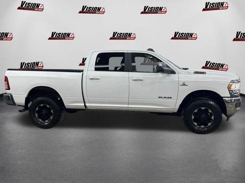 2019 RAM 2500 Big Horn Crew Cab 4x4 6'4' Box