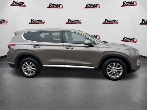 2019 Hyundai SANTA FE SE 2.4