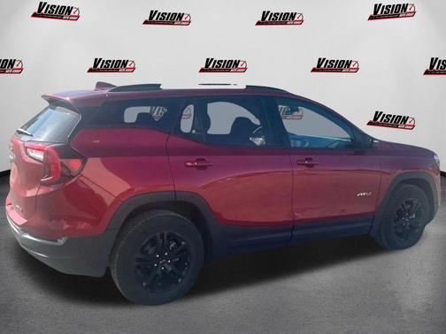 2024 GMC Terrain AWD AT4