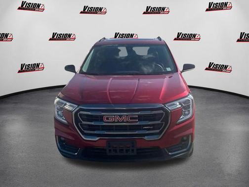 2024 GMC Terrain AWD AT4