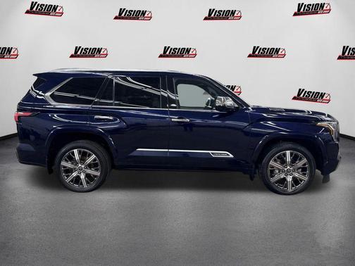 2023 Toyota Sequoia Capstone